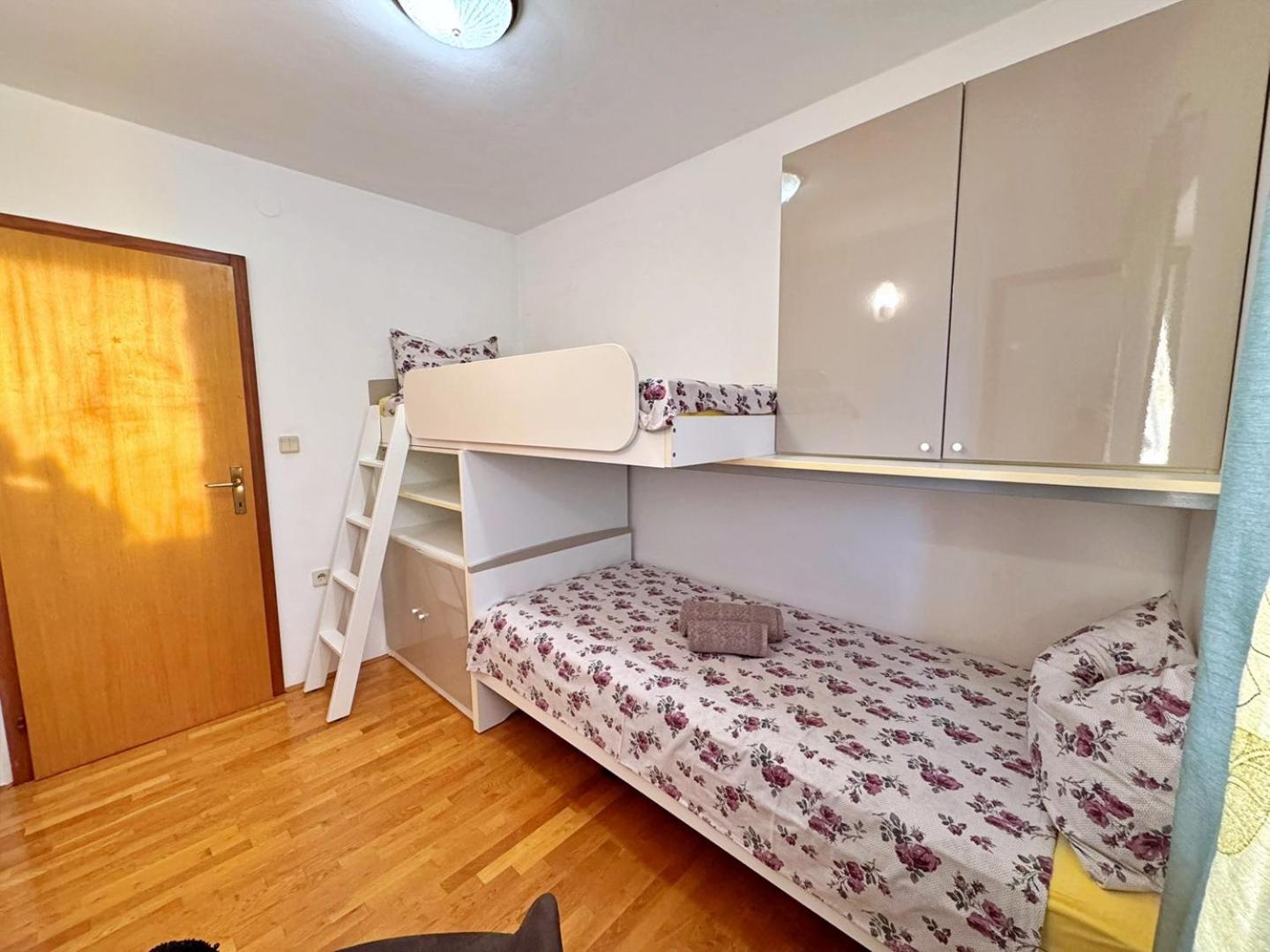 Apartments Katarina Malinska Dış mekan fotoğraf