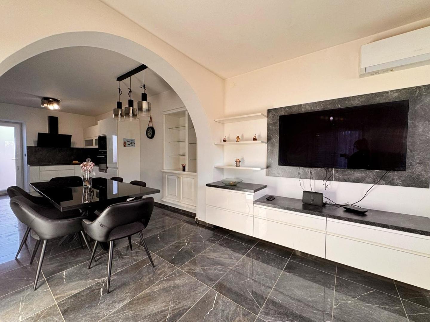 Apartments Katarina Malinska Dış mekan fotoğraf